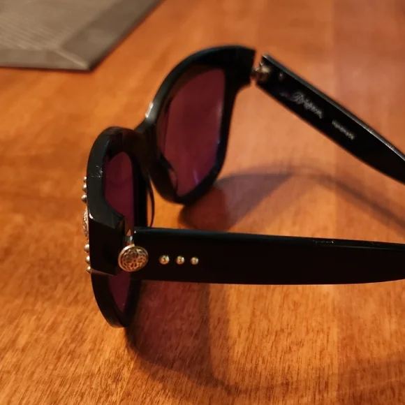 Brighton Black Sunglasses With Silver Hardware - Picture 3 of 3